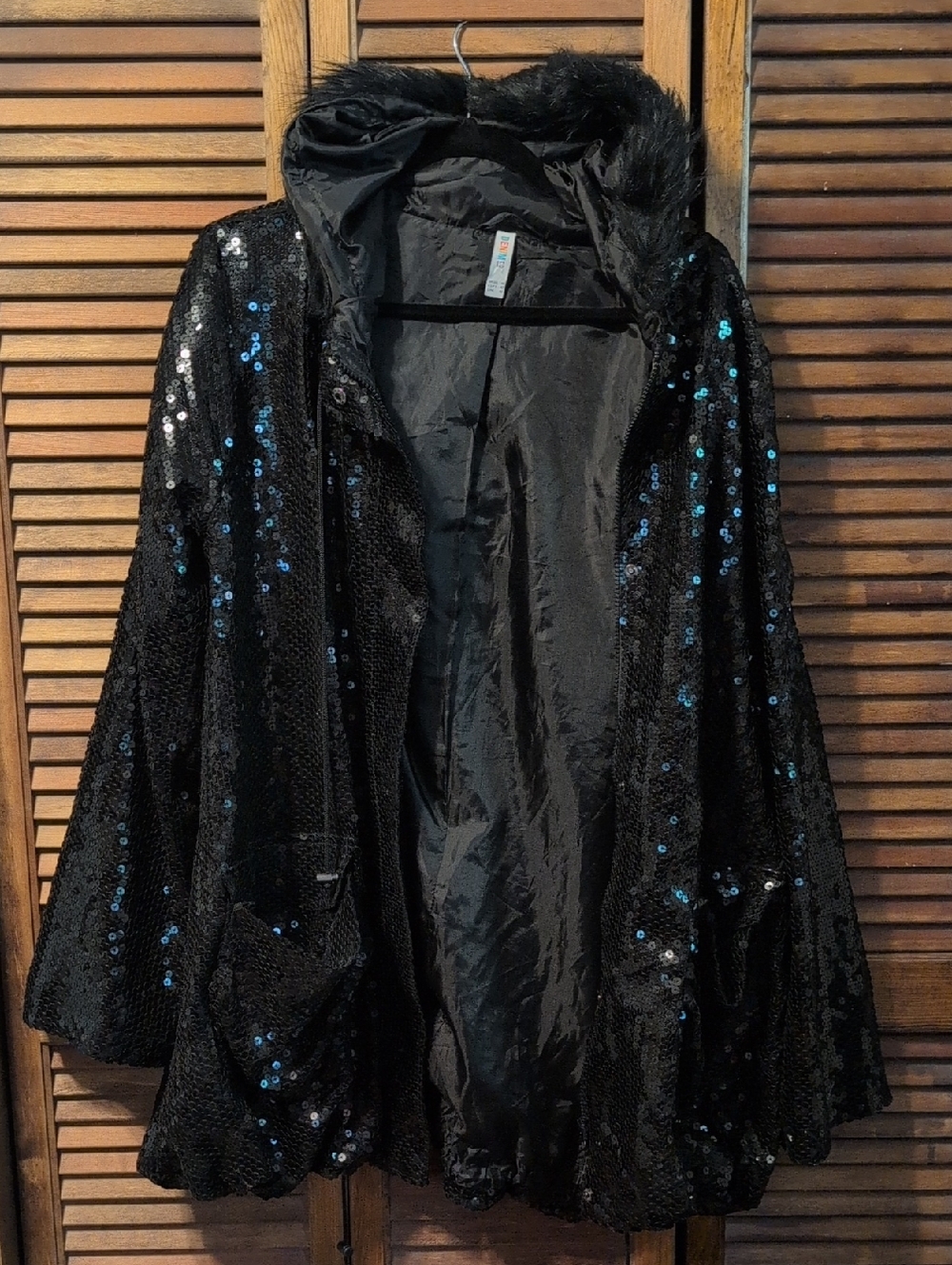 Denim&Co Black Sequin Hooded Cape with Faux Fur Trim